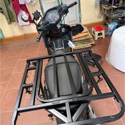 Baga xe máy, giá đỡ xe máy có mở cốp 2