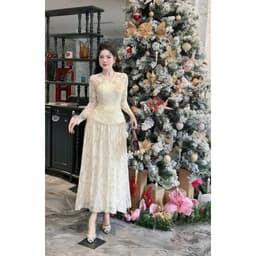XUKADRESS_Váy ren dài dự tiệc, váy ren kem sang chảnh đính hoa 5