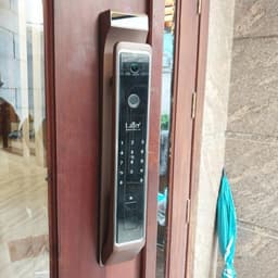 KHÓA ĐIỆN TỬ LAFFER FD06 FACE ID CAO CẤP THÂN TỰ ĐỘNG PUSH PULL VÂN TAY NHẬN DIỆN GƯƠNG MẶT 4