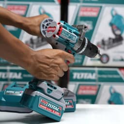 Máy khoan búa rút lõi dùng pin 20V Total TIDLI201368 4