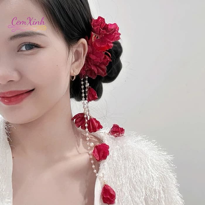 Kẹp tóc hoa đỏ tua rua lấp lánh phong cách cổ trang, phụ kiện tóc đi tiệc cô dâu sang chảnh