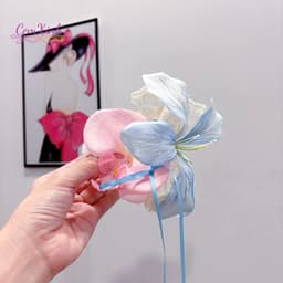 Kẹp hoa ly phối ren và hoa lan hồ điệp tiểu thư 4