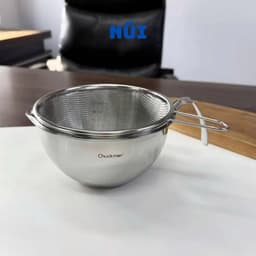 Ca Đong Rót Kèm Giỏ Lọc CHOCKMEN 15cm Inox 18/10 Dung tích 0.8L – Ca Lọc Cua, Lọc Dầu Đong Nguyên Liệu - C1016 3
