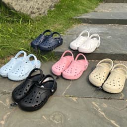 [ Tiệm giày] Sục Classic Baya Clog cho nam nữ mềm nhẹ không mùi size M4-M10 TẶNG KÈM PK 7
