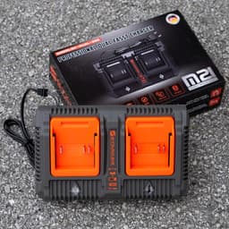 Sạc nhanh 2 cổng Starker 2.5A , Chân pin phổ thông 4cm, Có chip bảo vệ dòng điện, Điện áp 21v 6