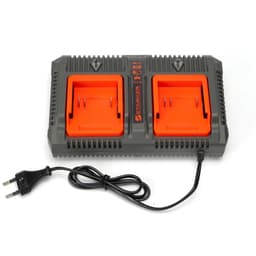 Sạc nhanh 2 cổng Starker 2.5A , Chân pin phổ thông 4cm, Có chip bảo vệ dòng điện, Điện áp 21v 4
