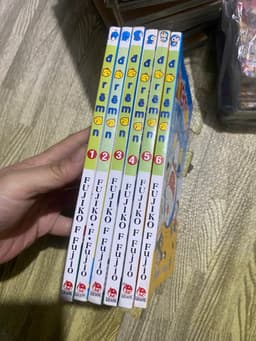 (màu xuôi) Bộ 6q vở Doraemon Doremon màu xuôi 1