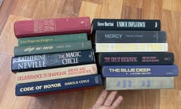 (ngoại văn tiếng anh) Sách truyện bản đọc ngoại văn tiếng anh Code of honor, The magic circle, Deliverance in shanghai, sleep no more, Mercy, The blue deep ... 1