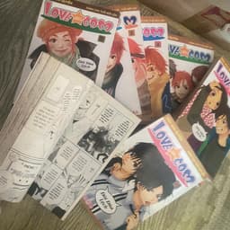 Bộ vở Love com đôi đũa lệch 5