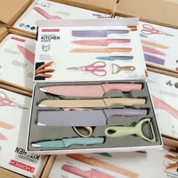 Bộ dao kéo đa năng màu pastel với 6 món gồm dao gọt, dao cắt, kéo, dao bào và dao thái. 2