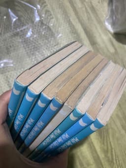Combo 8q vở Mái ấm của chi 3