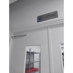 Bộ xi lanh tự động đóng cửa an toàn với hãm chống va đập, bảo vệ trẻ em hiệu quả 3