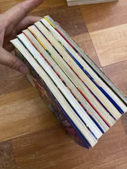 Combo 7q vở Shin Cậu Bé Bút Chì bản dài 4