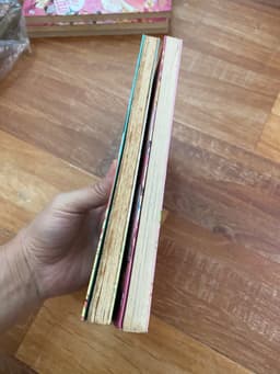 vở 50 sắc màu nie 3