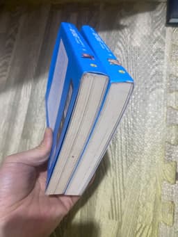 Bộ vở no.ve.l Cop craft Cảnh Sát Đến Từ Hai Thế Giới phụ kiện 4
