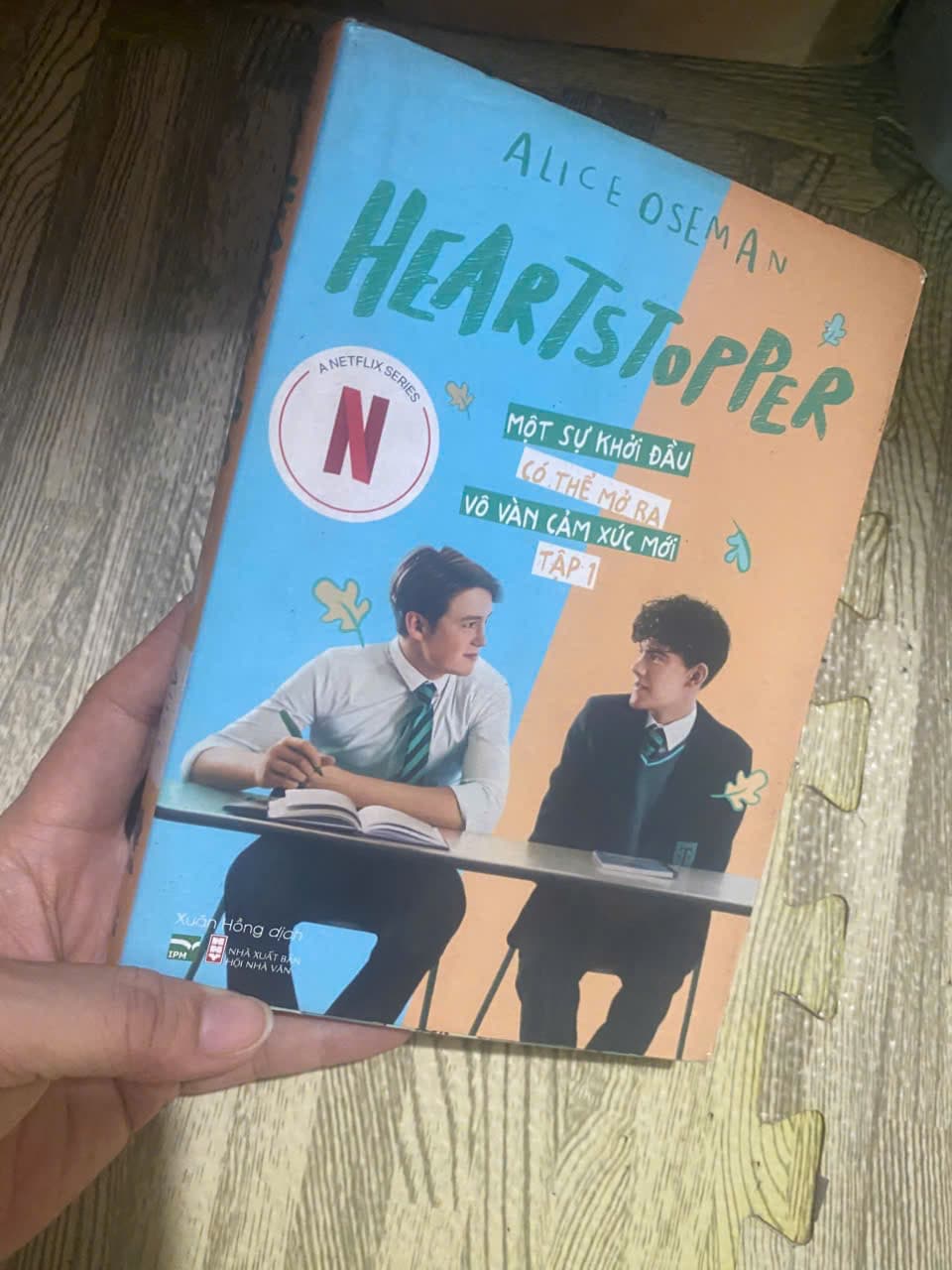 Vở Heartstopper Heart stopper tập 1
