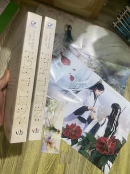 (in đầu) Full bộ 2q vở no.vel Hoa tư dẫn tập 1+2 bản in đầu kèm phụ kiện 1