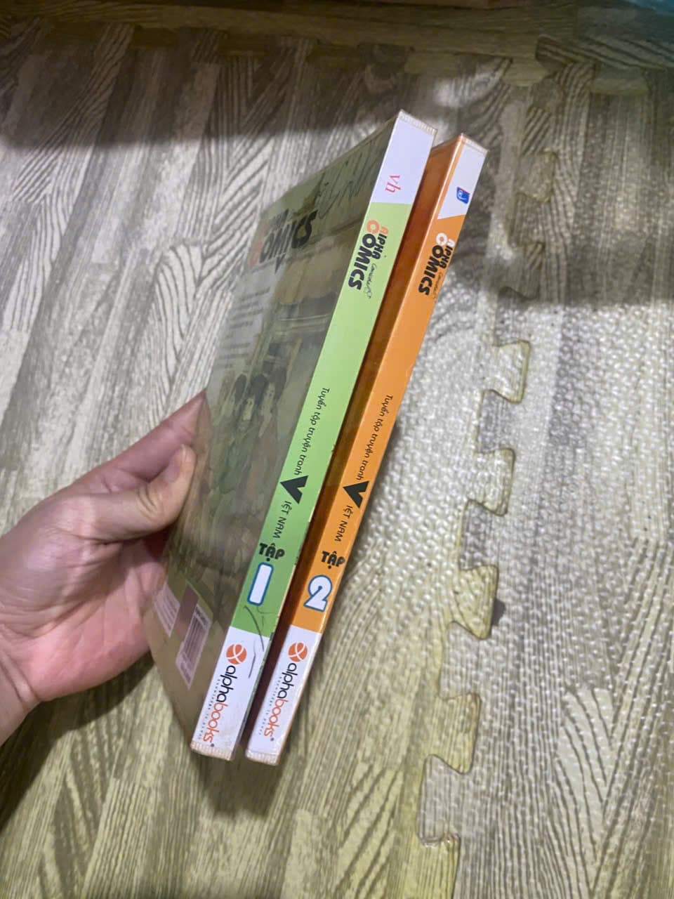 Bộ 2q vở Alpha comics - Tuyển tập tr tranh việt nam 1+2