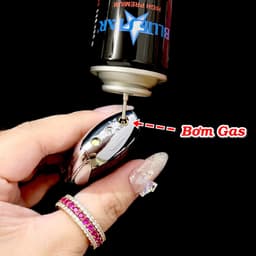 HCM Bật Lửa Khè Xài Gas Móc Khóa Xe Hơi Mercedes Có Đèn Pin 4