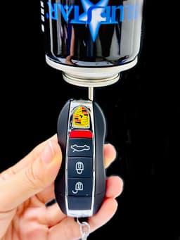 HCM Bật Lửa Khè Xài Gas Móc Khóa Xe Hơi Porsche Có Đèn Pin 5