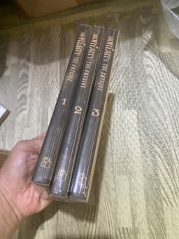 Lẻ Vở tr.tranh Mori Moriarty The Patriot 1,2,3,4.... 1
