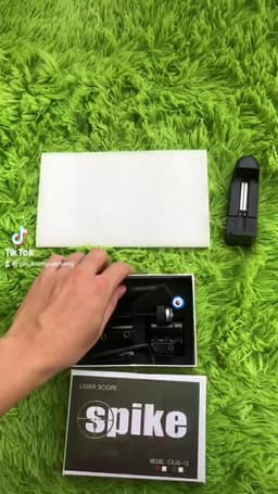Đèn Laze Đầu Nhọn Tia Đỏ gan ranh chan 11 và 20 Định Vị Chỉnh Tâm LZ50 + Cục Sạc Pin 5