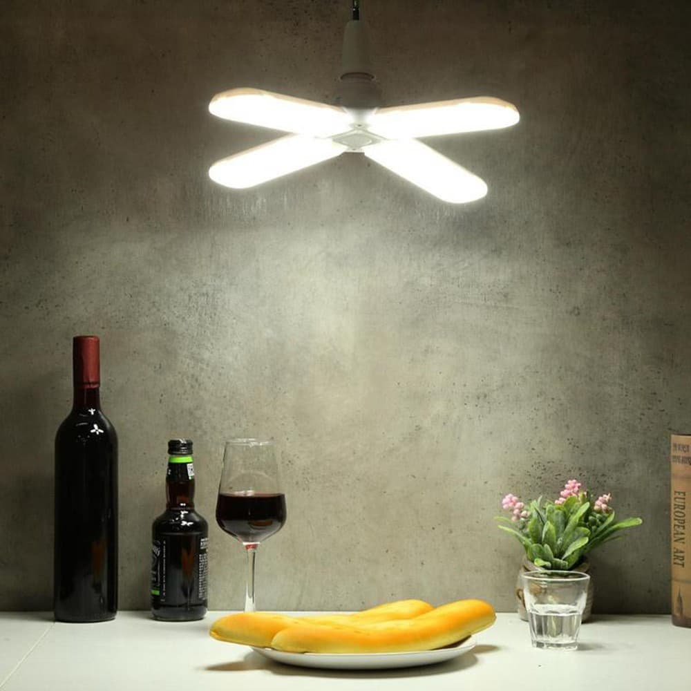 Đèn LED  4 cánh siêu sáng 28W, điều chỉnh góc chiếu linh hoạt, hoàn hảo cho mọi không gian sống.